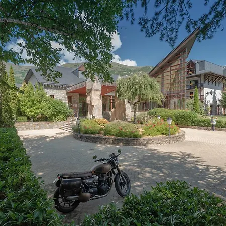 Grand Moderne, Proche Pistes, 8 Pers., Parking Inclus - Fr-1-296-514 Saint-Lary-Soulan